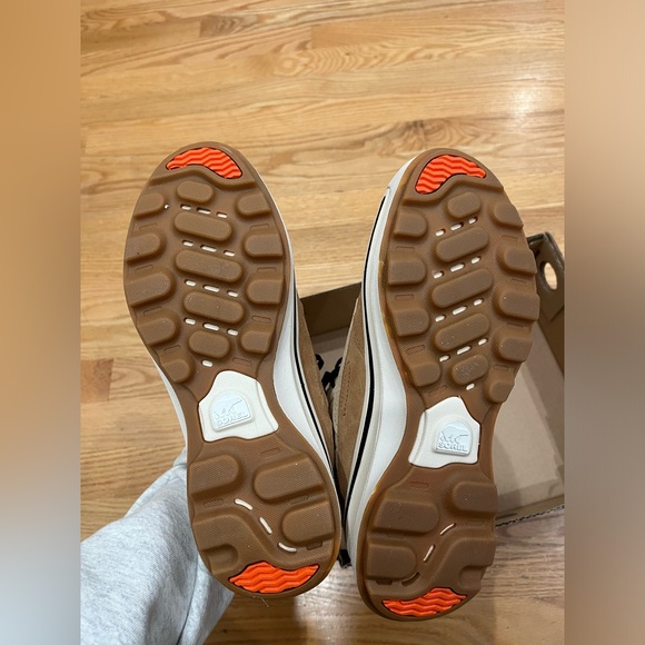 NWOT | Sorel Ona 503 Mid Boots Women's Winter Sneaker Size 7 - Picture 5 of 8